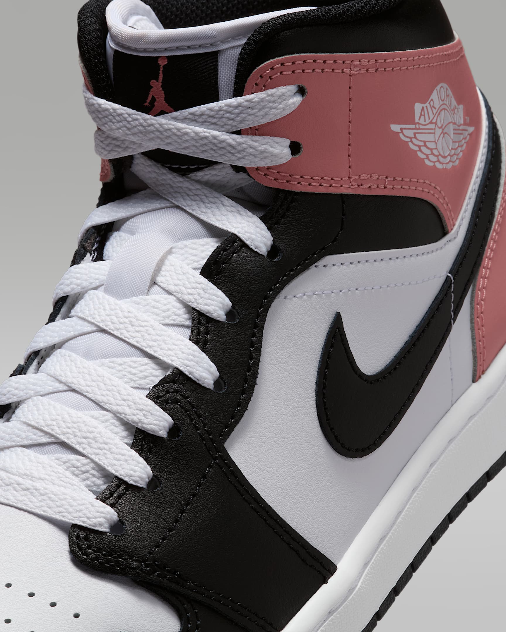 Air Jordan 1 Mid Men's Shoes