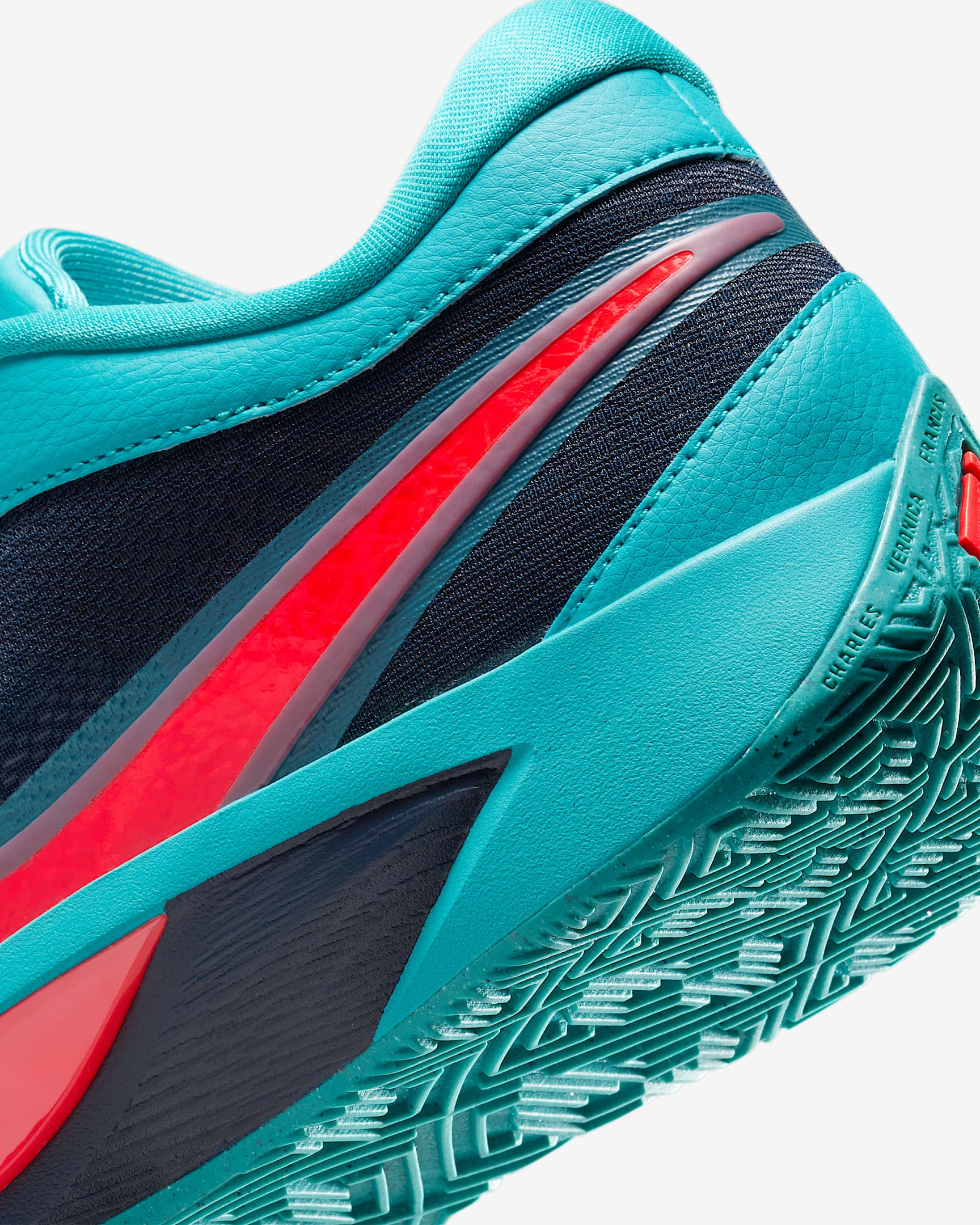 Giannis Freak 6 Basketball Shoes