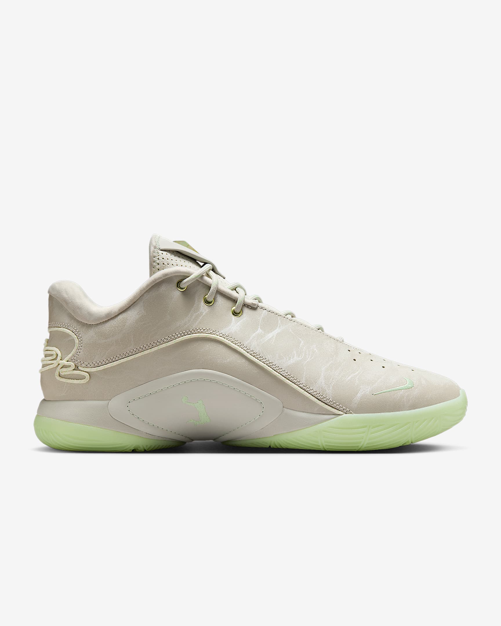 LeBron XXII Basketball Shoes