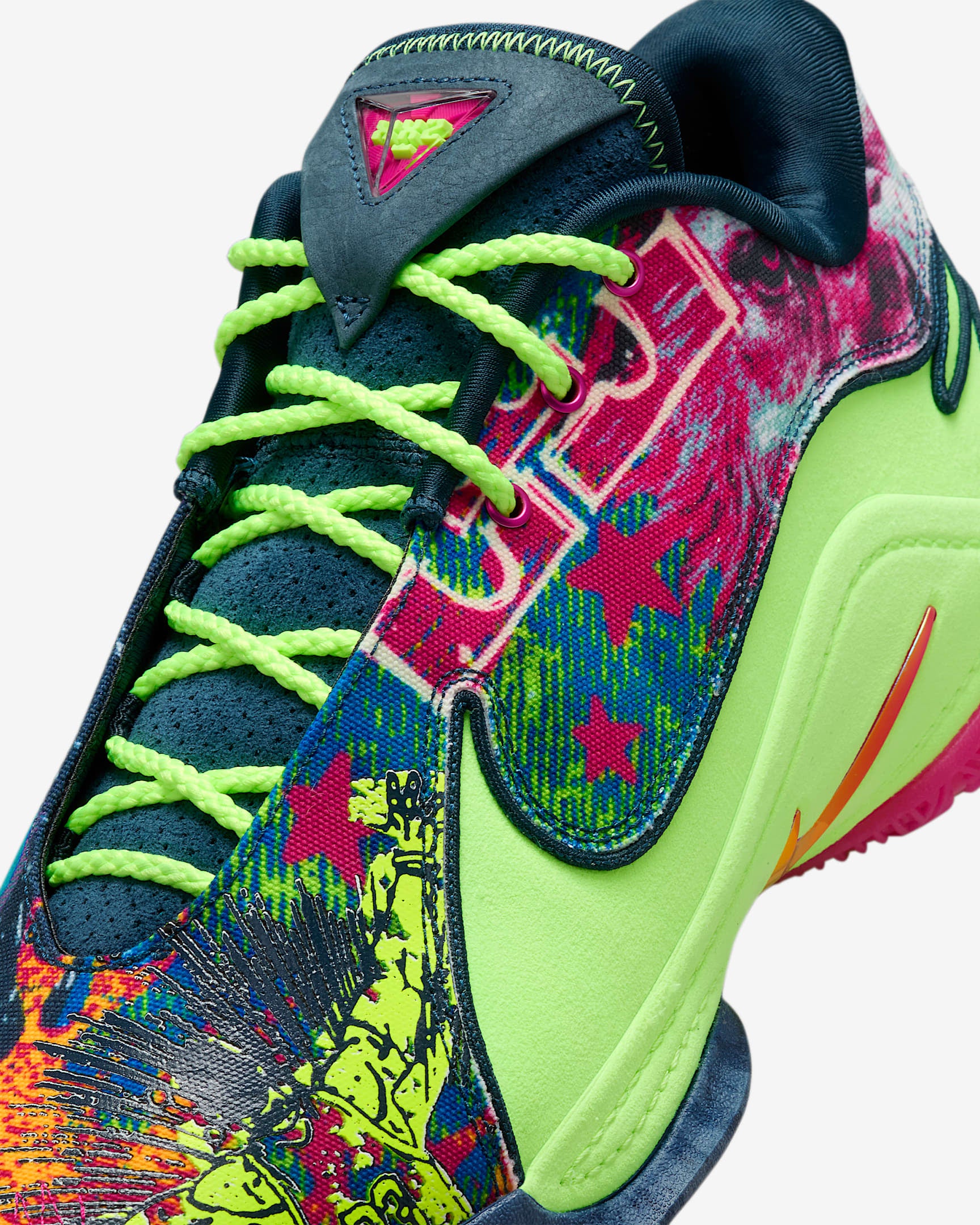 LeBron XXII Basketball Shoes