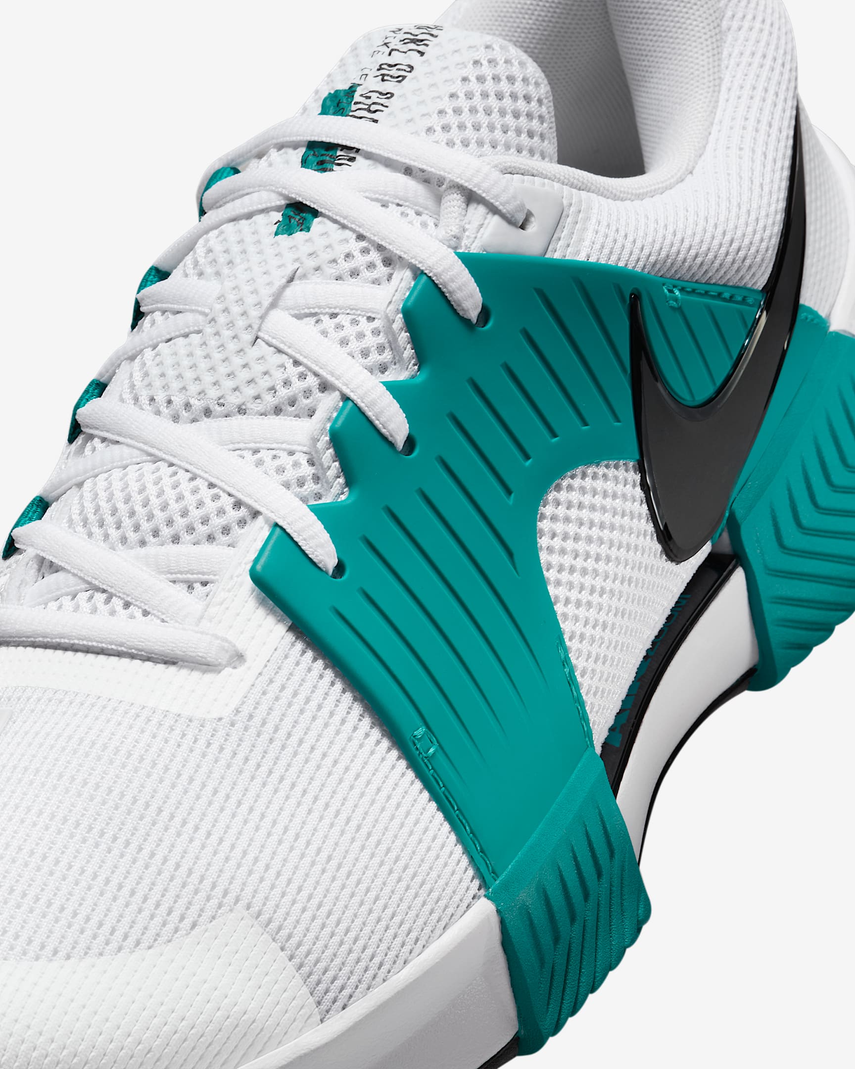 Nike Zoom GP Challenge 1 Men's Hard Court Tennis Shoes