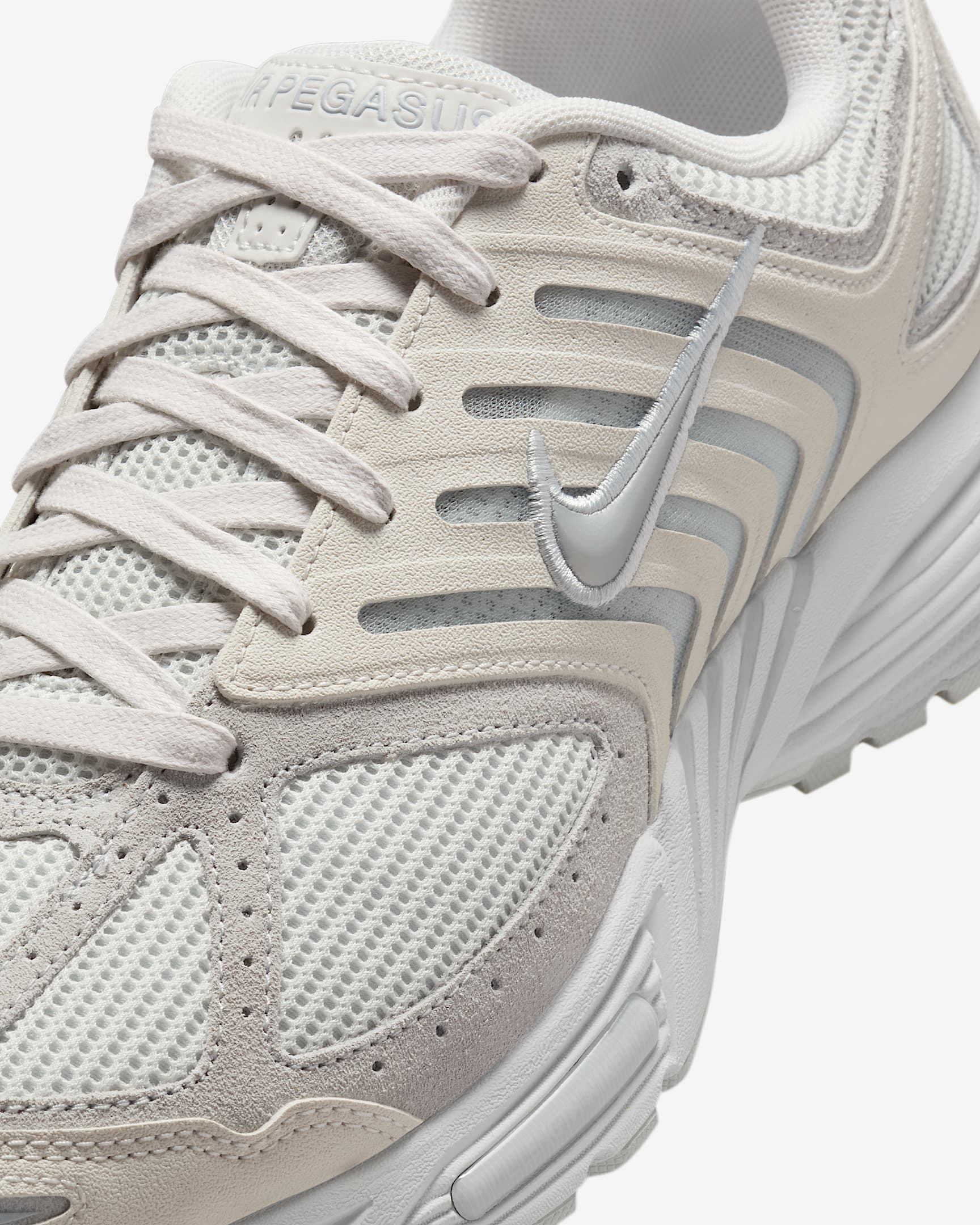 Nike Air Pegasus 2005 SE Men's Shoes