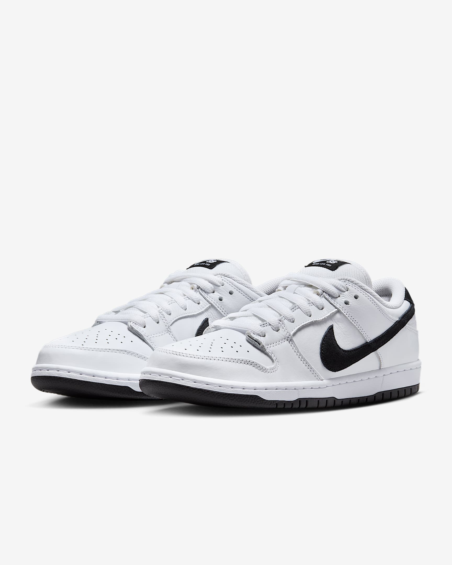 Nike SB Dunk Low Pro Skate Shoes