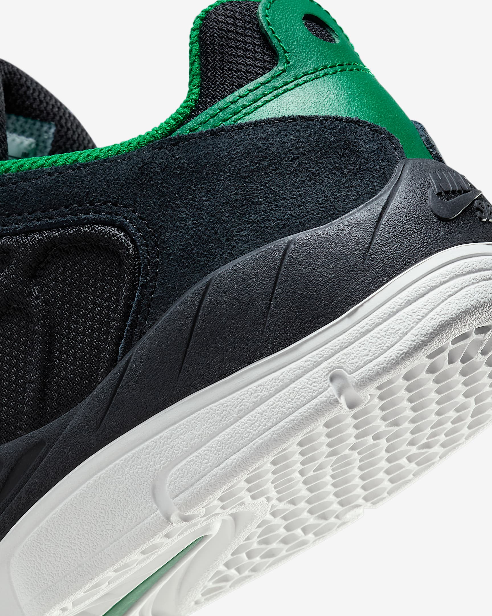 Nike SB Vertebrae Men's Shoes