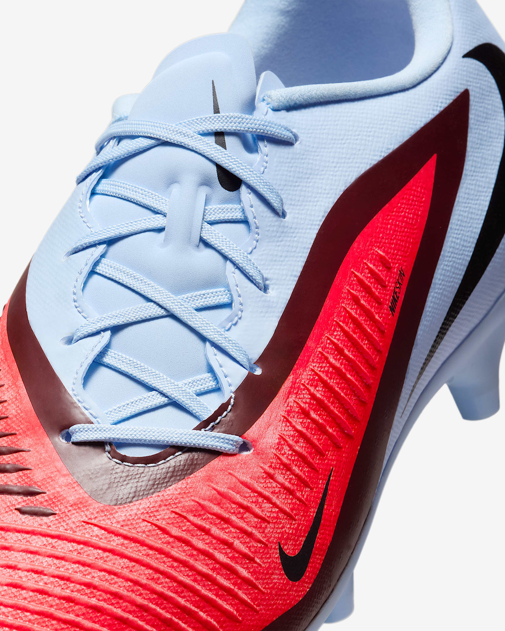 Nike Phantom 6 Low Academy Soft-ground Football Boot