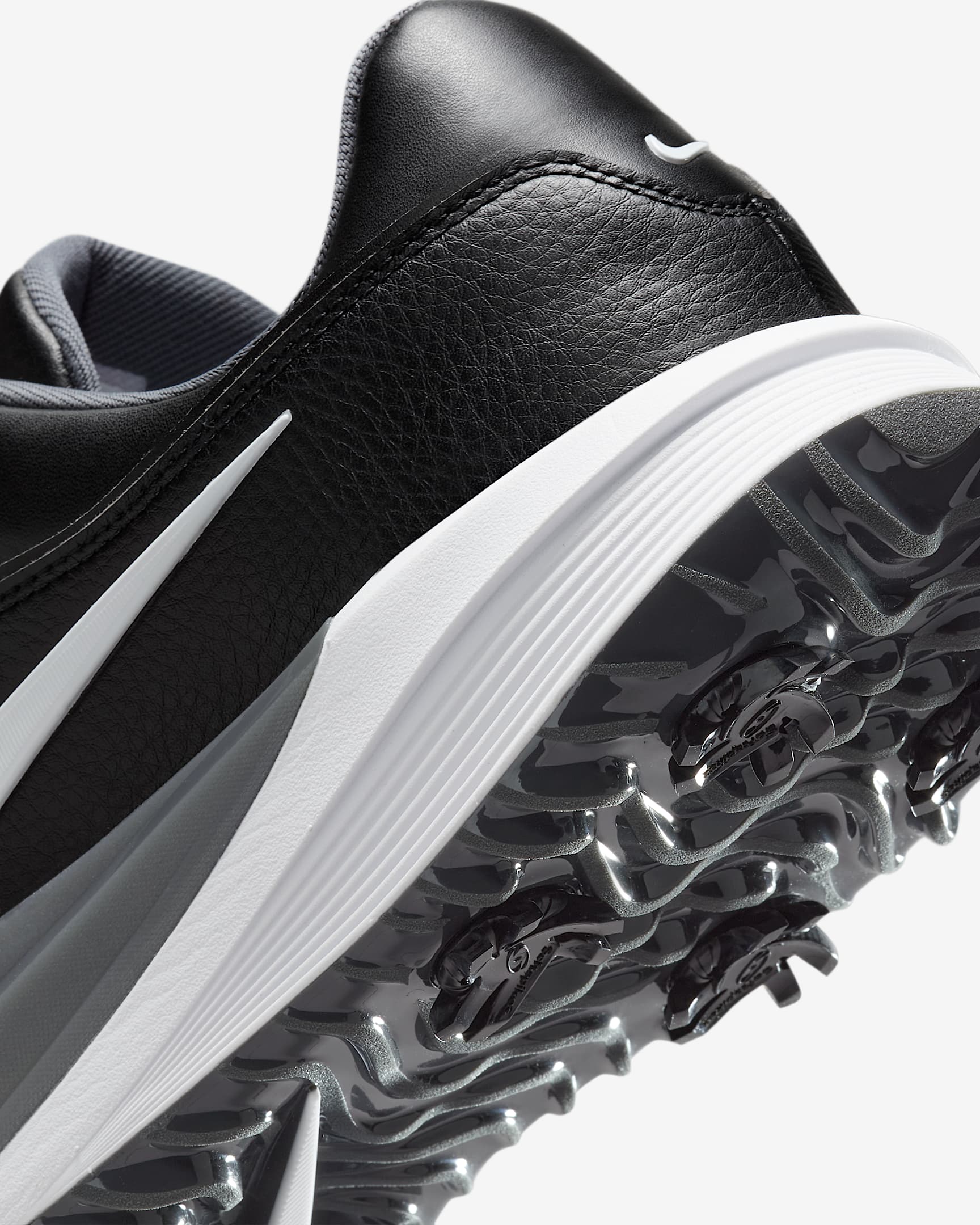 Nike Victory Pro 4 Golf Shoes