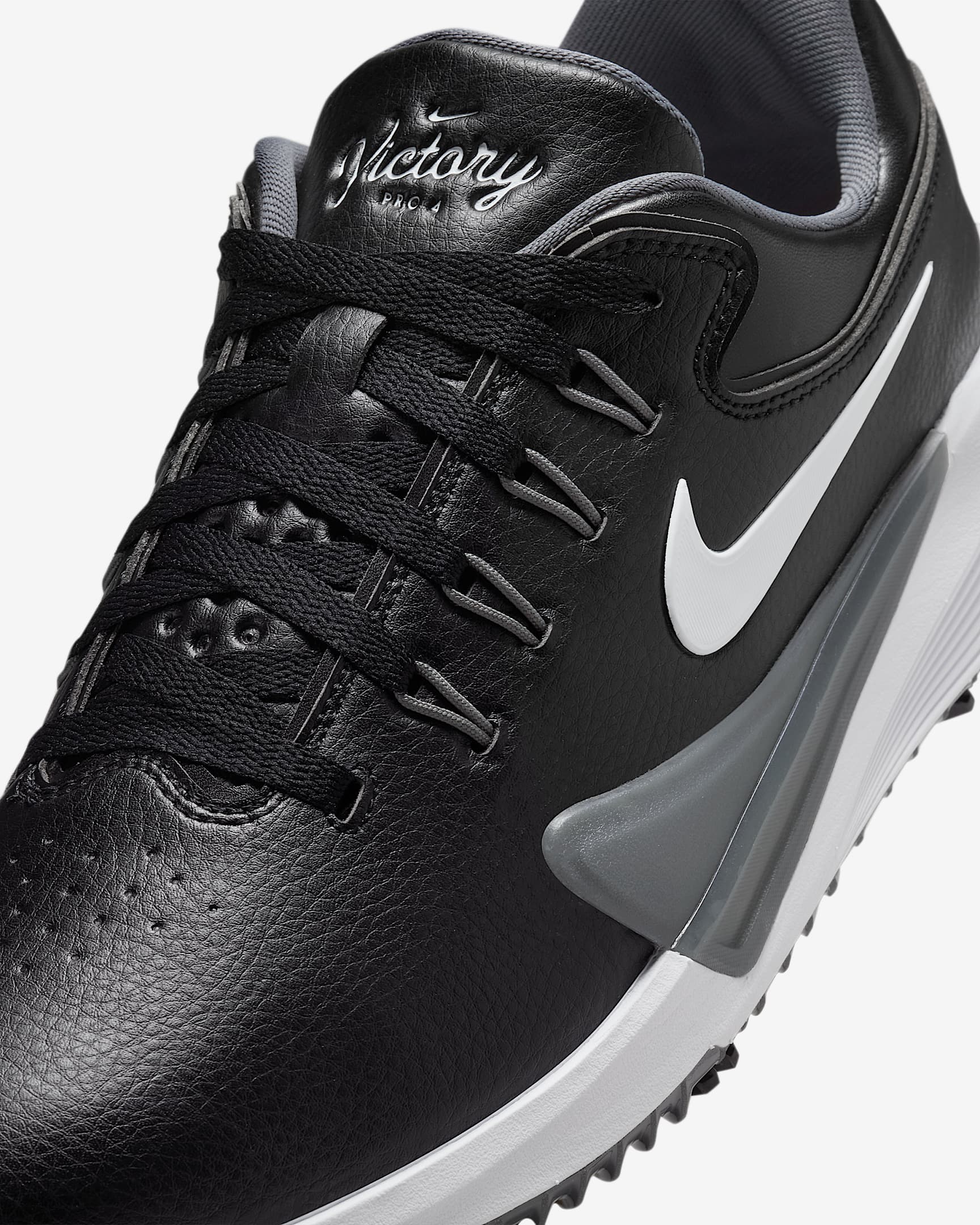 Nike Victory Pro 4 Golf Shoes