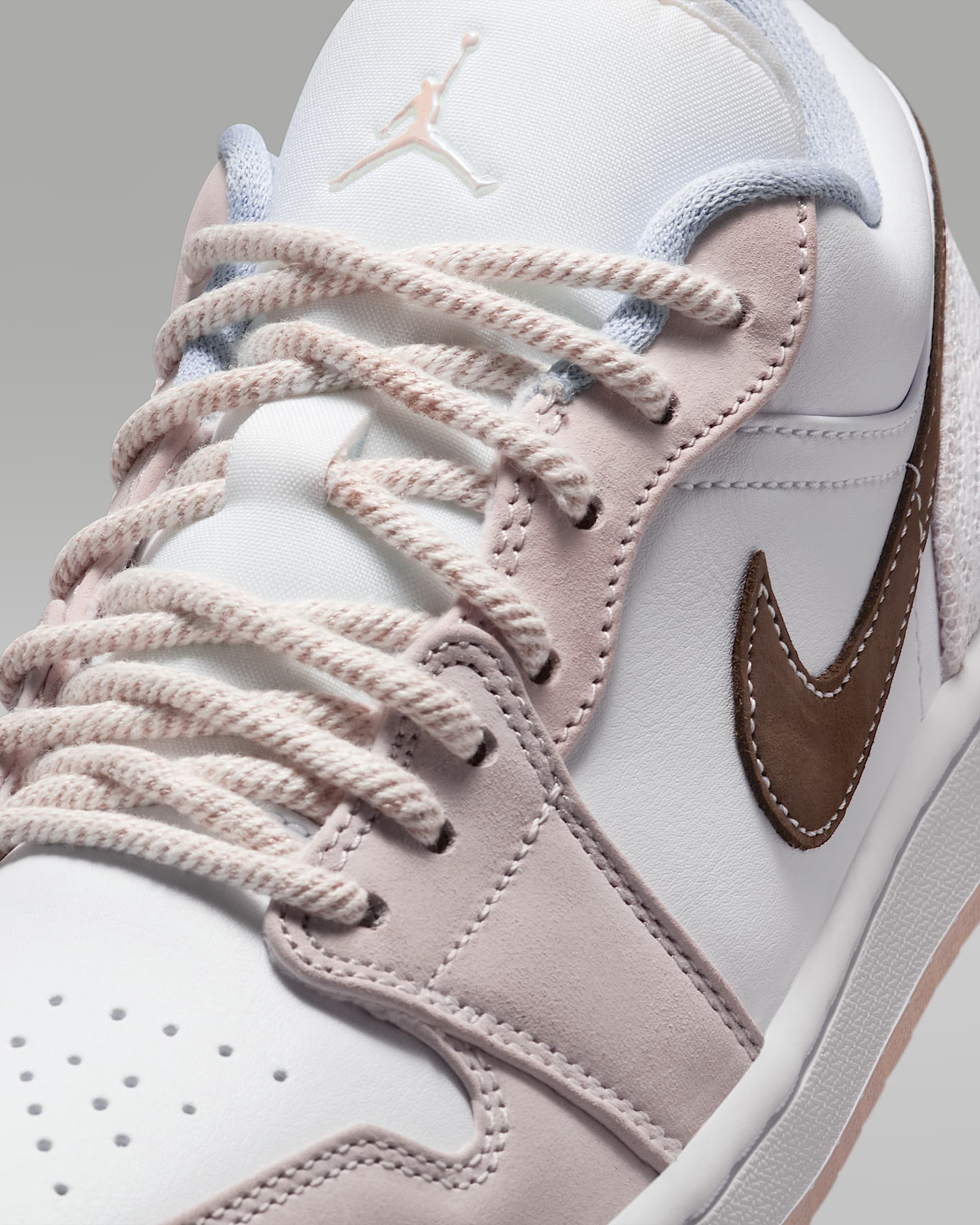 Air Jordan 1 Low Women's Shoes