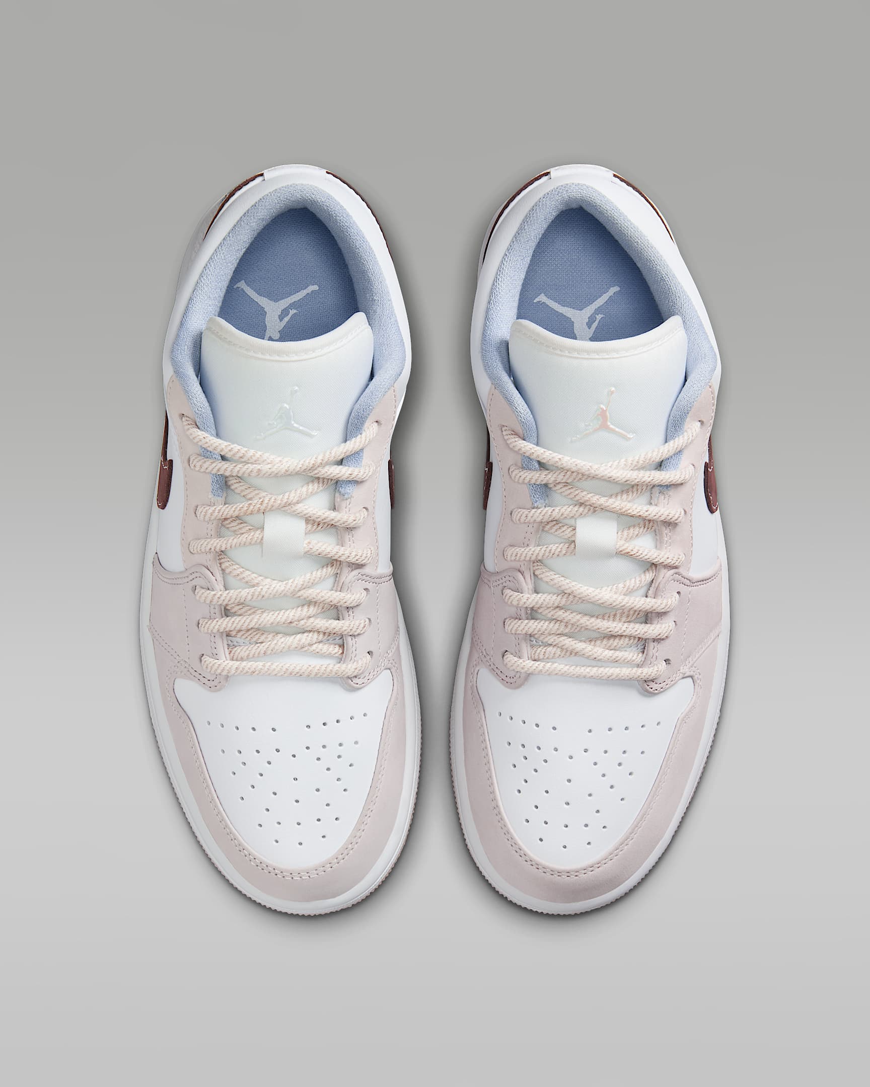 Air Jordan 1 Low Women's Shoes