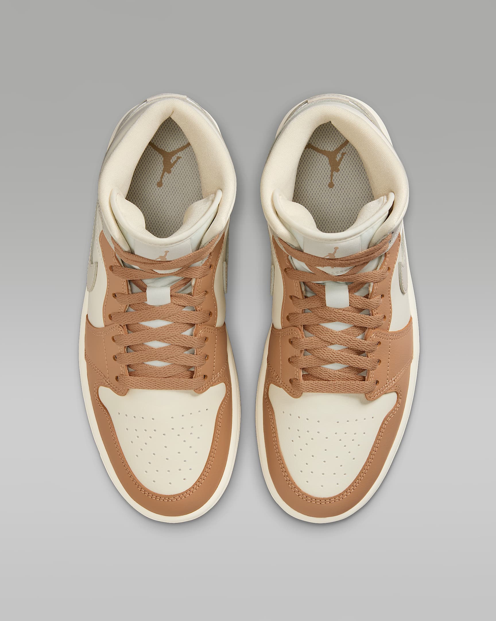 Air Jordan 1 Mid Women's Shoes