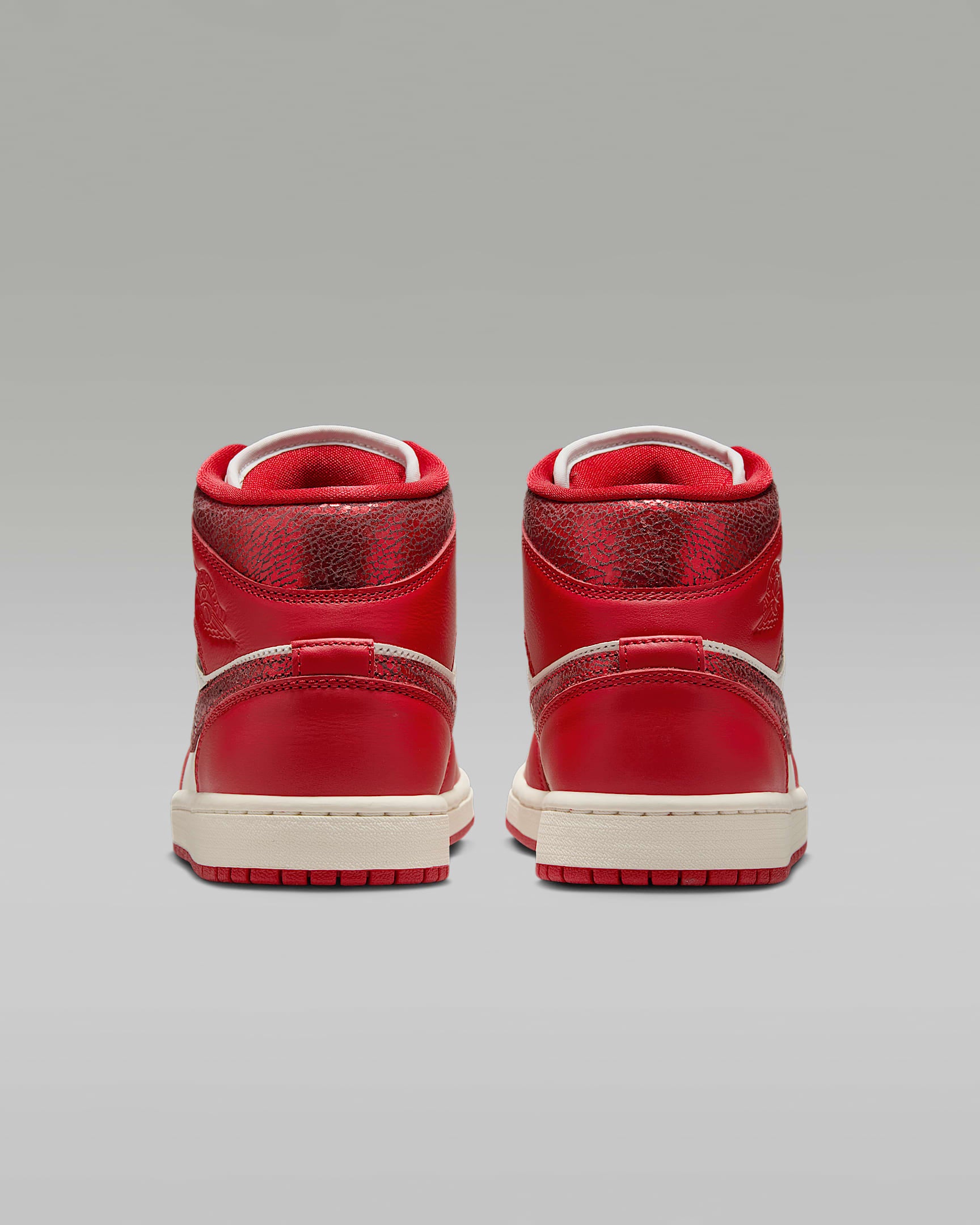 Air Jordan 1 Mid SE Women's Shoes