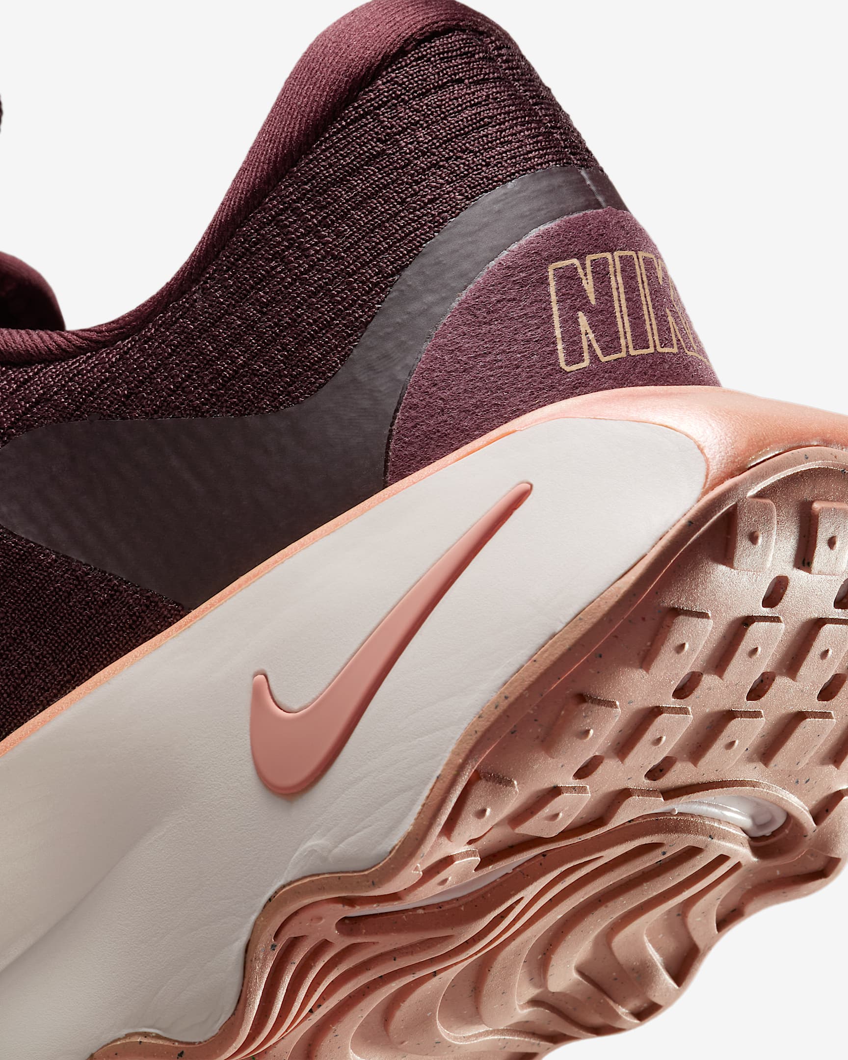 Nike Motiva Women's Walking Shoes