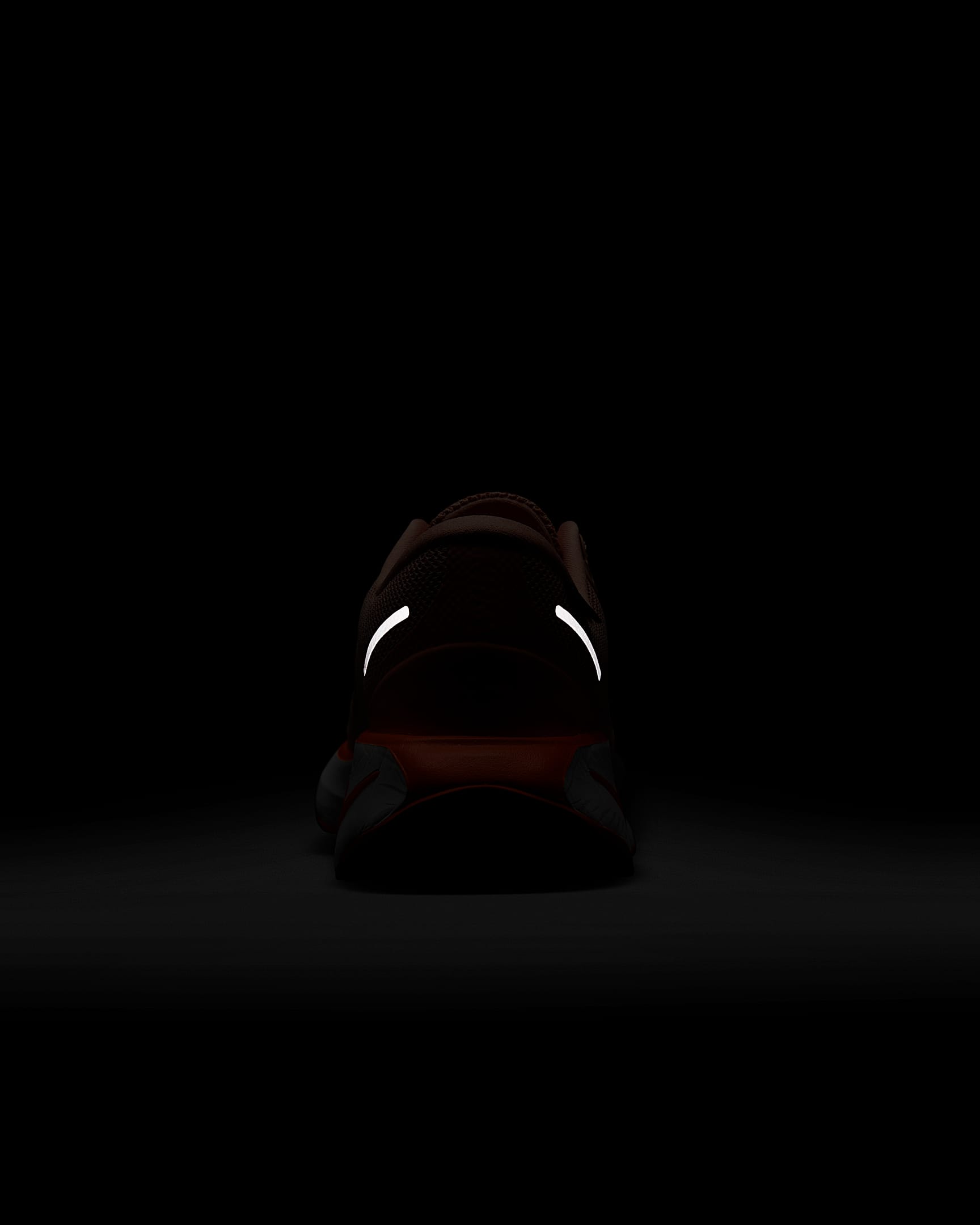 Nike Motiva GORE-TEX Women's Waterproof Walking Shoes