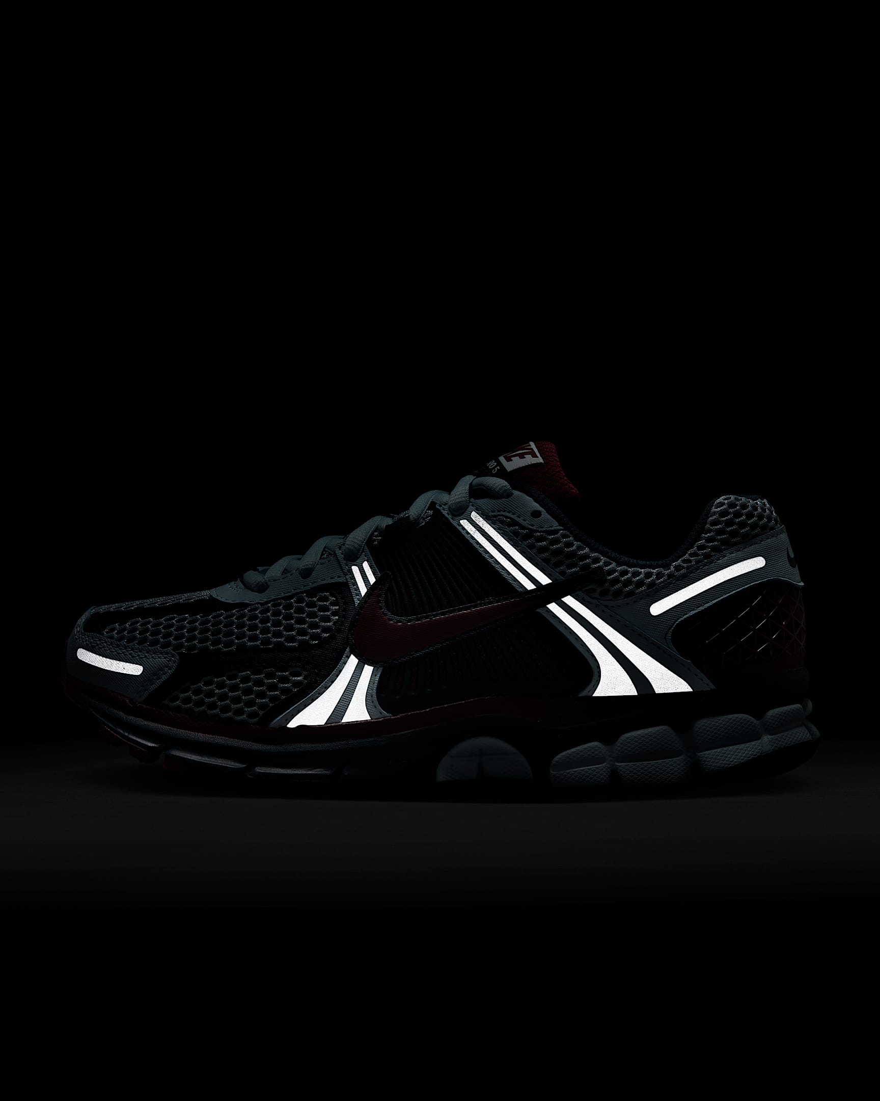 Nike Zoom Vomero 5 Women's Shoes