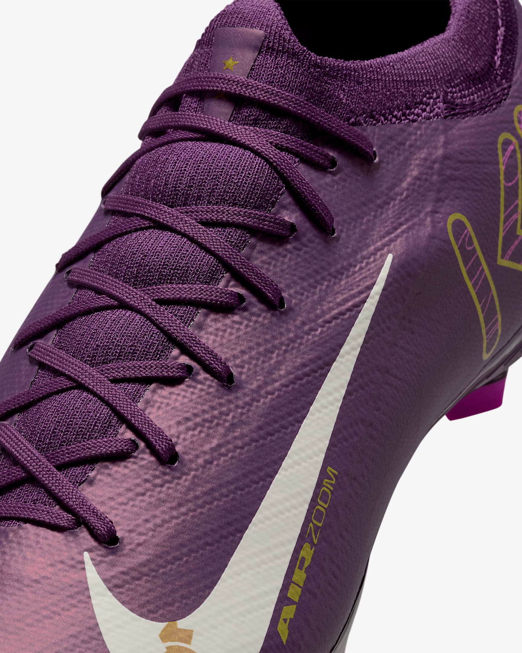 Nike Mercurial Vapor 16 Pro 'Kylian Mbappé' Firm-Ground Low-Top Football Boot